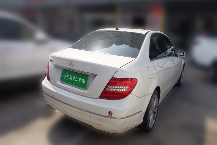 Used Mercedes-Benz C-Class 2011 C 200 CGI Fashion Model Rear Right 45 Deg