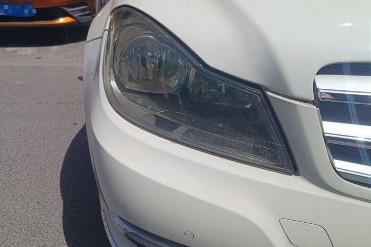 Used Mercedes-Benz C-Class 2011 C 200 Fashion Travel Edition Right Front Headlight