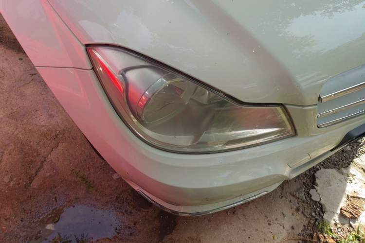 Used Mercedes-Benz C-Class 2011 C 200 CGI Elegant Model Right Front Headlight