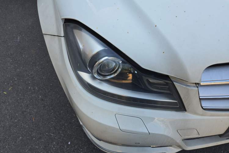 Used Mercedes-Benz C-Class 2011 C 260 CGI Fashion Model Right Front Headlight