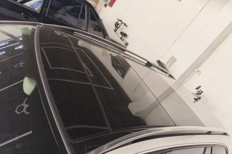 Used Mercedes-Benz C-Class 2011 C 200 Fashion Travel Edition Roof