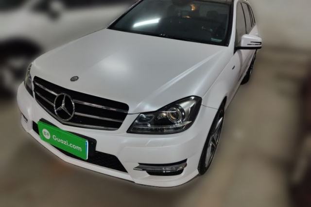 Used Mercedes-Benz C-Class 2011 C 200 Fashion Travel Edition