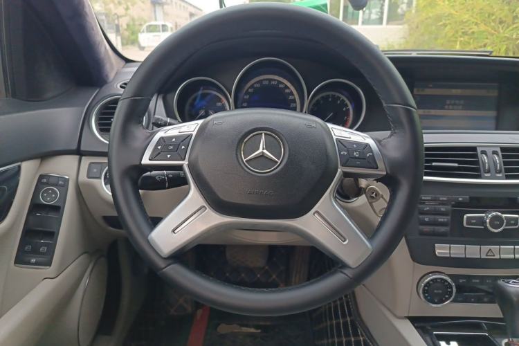 Used Mercedes-Benz C-Class 2011 C 180K Classic model Steering Wheel