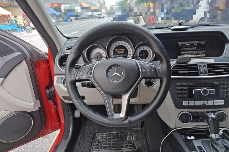 Used Mercedes-Benz C-Class 2011 C 260 CGI Fashion Model Steering Wheel