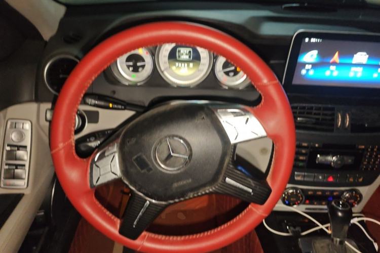 Used Mercedes-Benz C-Class 2011 C 200 CGI Fashion Model Steering Wheel