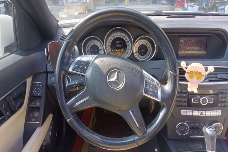 Used Mercedes-Benz C-Class 2011 C 200 CGI Fashion Model Steering Wheel