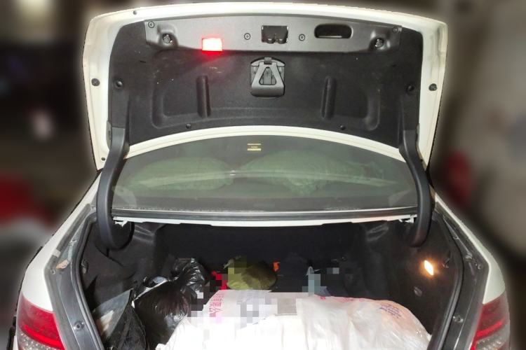 Used Mercedes-Benz C-Class 2011 C 200 CGI Fashion Model Trunk