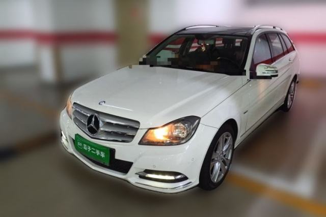 Used Mercedes-Benz C-Class 2011 C 200 Fashion Travel Edition