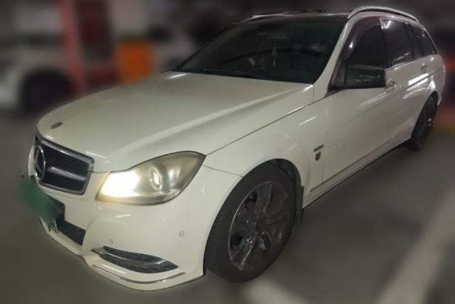 Mercedes-Benz C-Class 2011 C 200 Fashion Travel Edition d’occasion