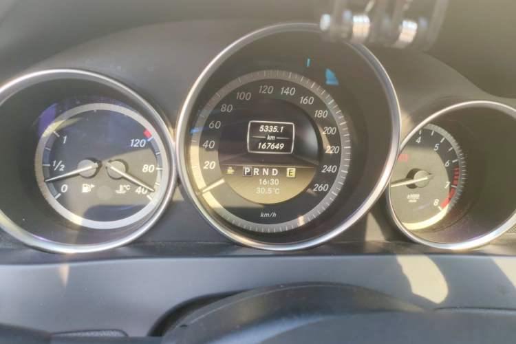 Used Mercedes-Benz C-Class 2011 C 180K Classic model Instrument Cluster