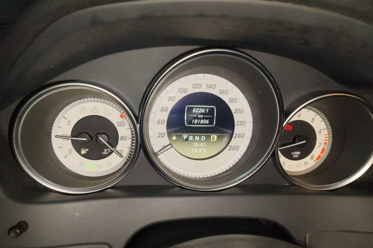 Used Mercedes-Benz C-Class 2011 C 200 CGI Elegant Model Odometer Close Up
