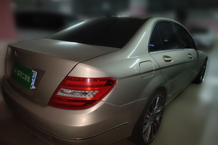 Used Mercedes-Benz C-Class 2011 C 200 CGI Elegant Model Rear Right 45 Deg