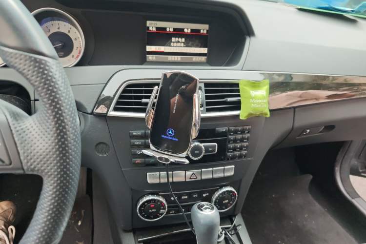 Used Mercedes-Benz C-Class 2013 C 260 Fashion Edition Grand Edition Audio And AC Panel