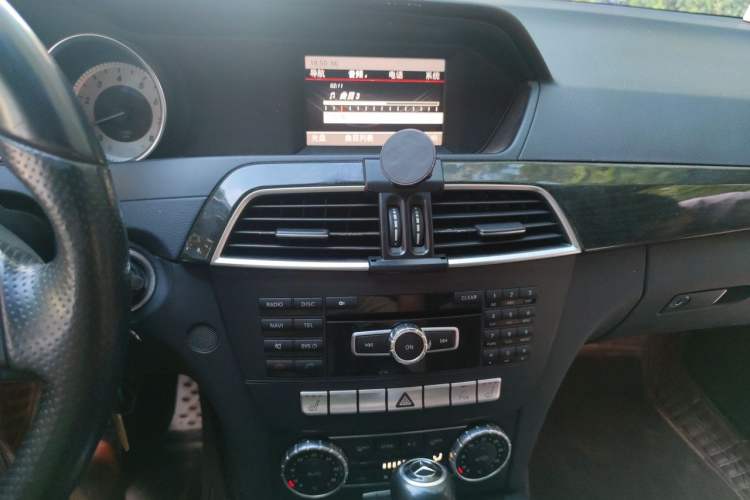 Used Mercedes-Benz C-Class 2013 C 260 CGI Fashion Model Audio And AC Panel