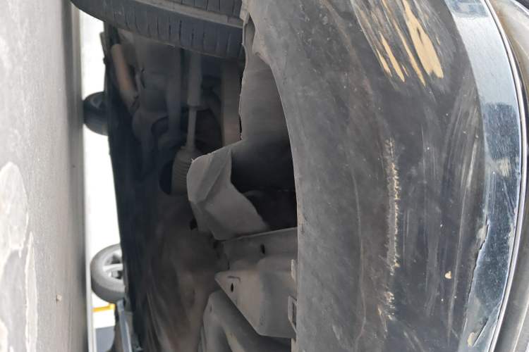 Used Mercedes-Benz C-Class 2013 C 260 CGI Fashion Model Chassis Front Right