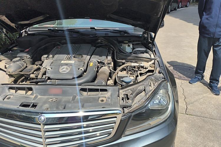 Used Mercedes-Benz C-Class 2013 C 180 Classic Grand Edition Engine Bay Left