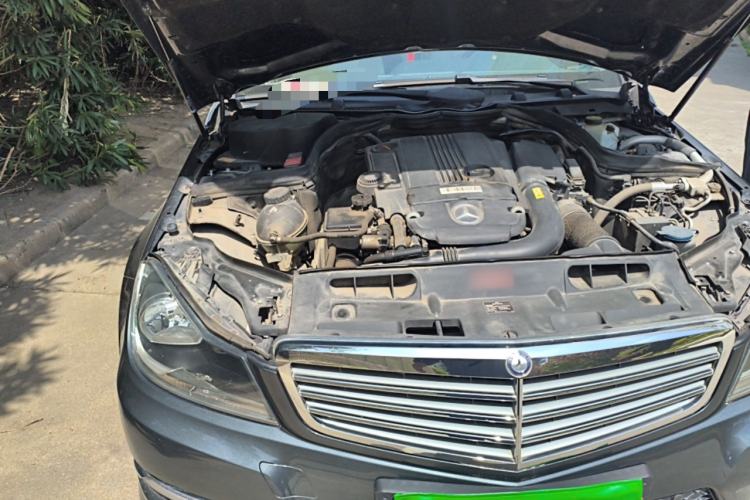Used Mercedes-Benz C-Class 2013 C 180 Classic Grand Edition Engine Bay Right