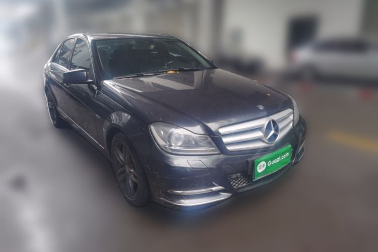 Used Mercedes-Benz C-Class 2013 C 260 CGI Fashion Model Front Right 45 Deg