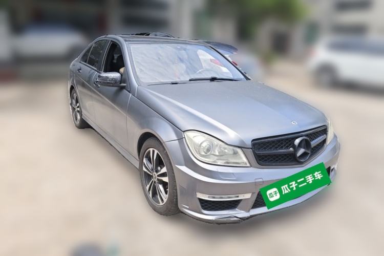 Used Mercedes-Benz C-Class 2013 C 180 CGI Classic Front Right 45 Deg