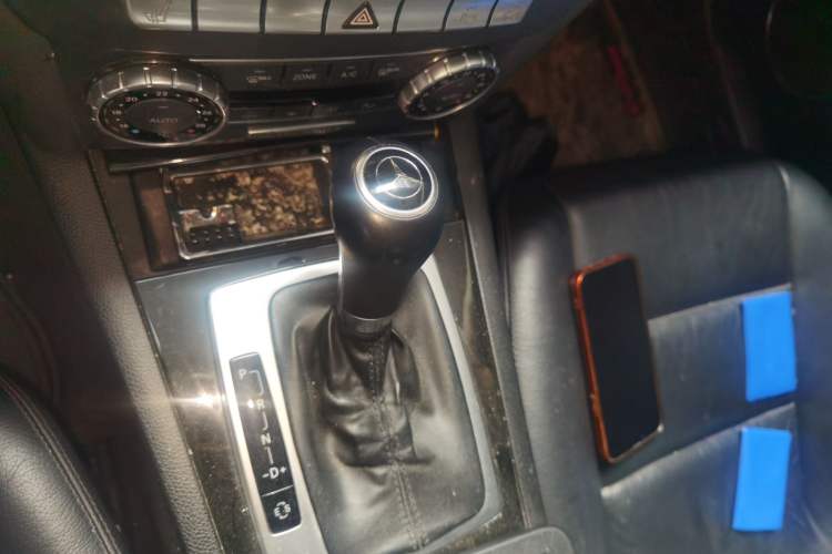 Used Mercedes-Benz C-Class 2013 C 260 CGI Fashion Model Gear Lever