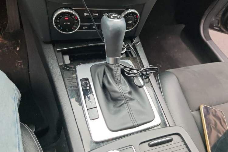 Used Mercedes-Benz C-Class 2013 C 260 Fashion Edition Grand Edition Gear Lever