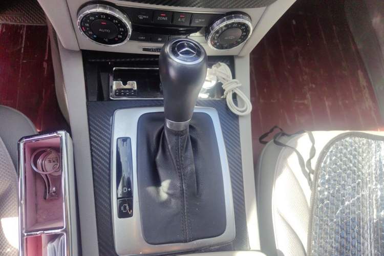 Used Mercedes-Benz C-Class 2013 C 180 CGI Classic Gear Lever