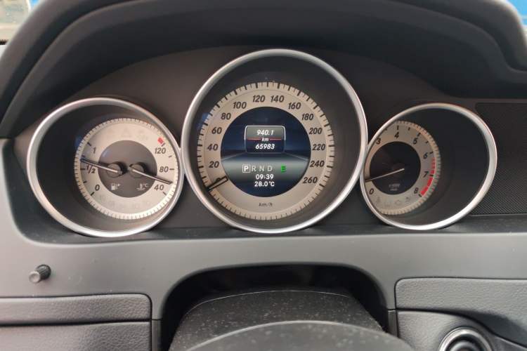 Used Mercedes-Benz C-Class 2013 C 260 Fashion Edition Grand Edition Instrument Cluster