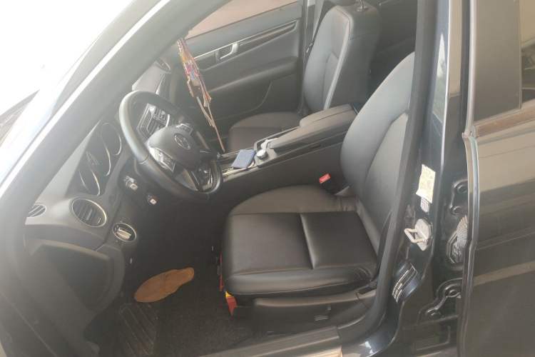 Used Mercedes-Benz C-Class 2013 C 180 Classic Grand Edition Left Front Seat