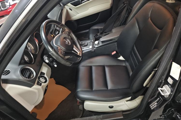 Used Mercedes-Benz C-Class 2013 C 260 Fashion Edition Grand Edition Left Front Seat