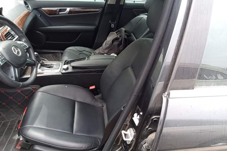Used Mercedes-Benz C-Class 2013 C 260 CGI Elegant Model Left Front Seat