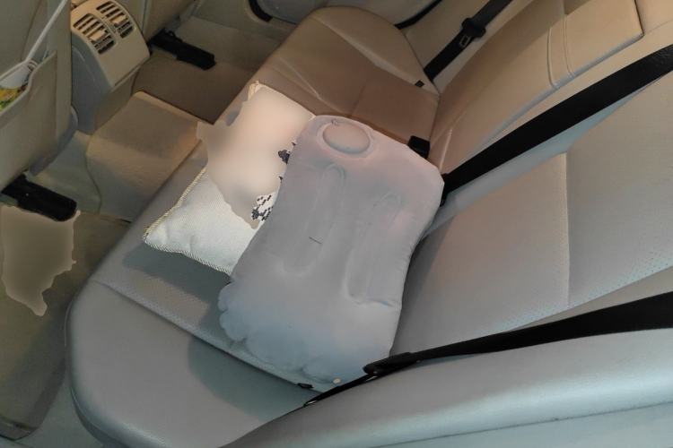 Used Mercedes-Benz C-Class 2013 C 180 Classic Grand Edition Left Rear Seat
