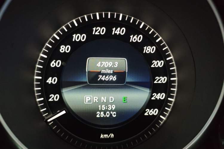 Used Mercedes-Benz C-Class 2013 C 180 Classic Grand Edition Odometer Close Up