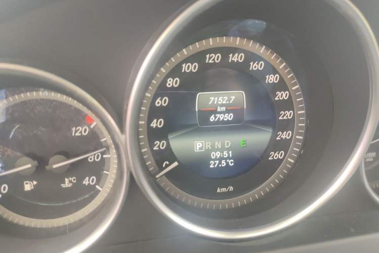 Used Mercedes-Benz C-Class 2013 C 180 Classic Grand Edition Odometer Close Up