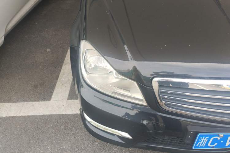 Used Mercedes-Benz C-Class 2013 C 180 Classic Grand Edition Right Front Headlight