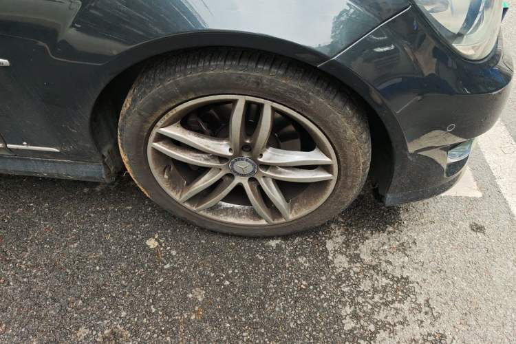 Used Mercedes-Benz C-Class 2013 C 260 Fashion Edition Grand Edition Right Front Wheel Hub