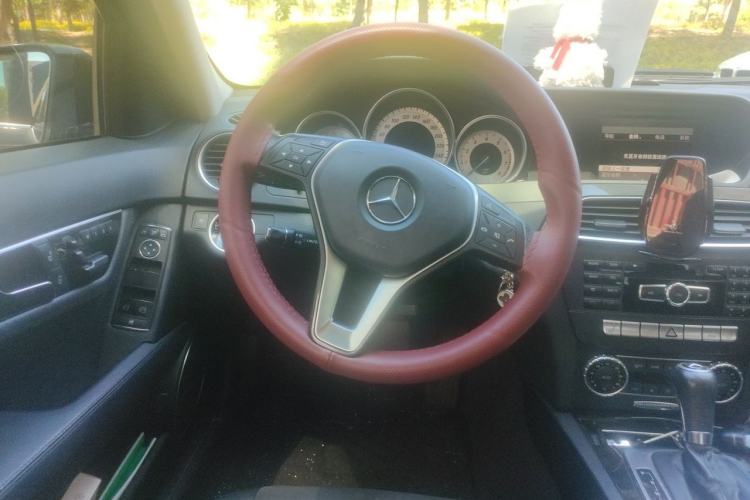 Used Mercedes-Benz C-Class 2013 C 260 Fashion Edition Grand Edition Steering Wheel