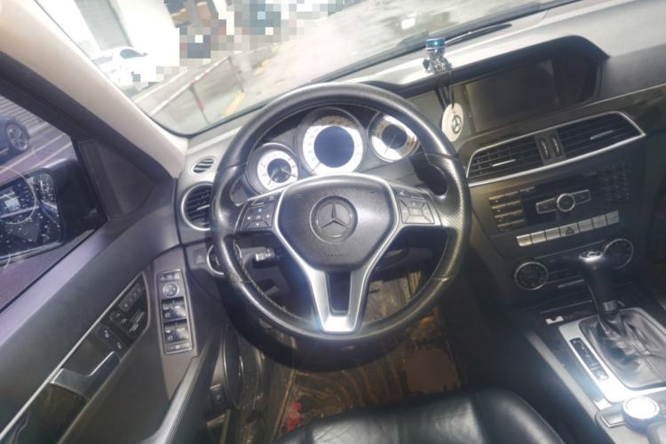 Used Mercedes-Benz C-Class 2013 C 260 CGI Fashion Model Steering Wheel
