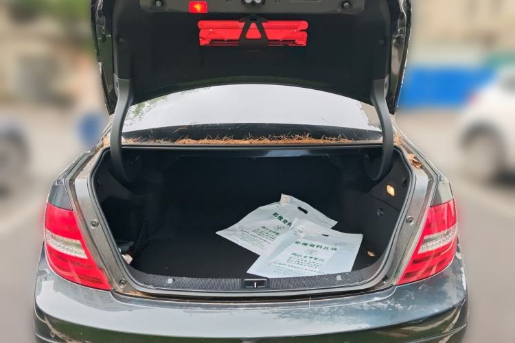 Used Mercedes-Benz C-Class 2013 C 260 Fashion Edition Grand Edition Trunk