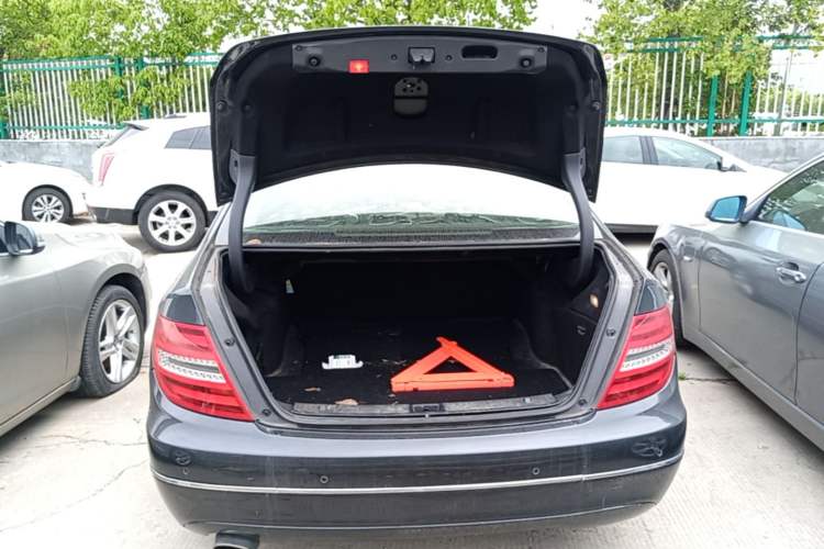 Used Mercedes-Benz C-Class 2013 C 260 CGI Elegant Model Trunk