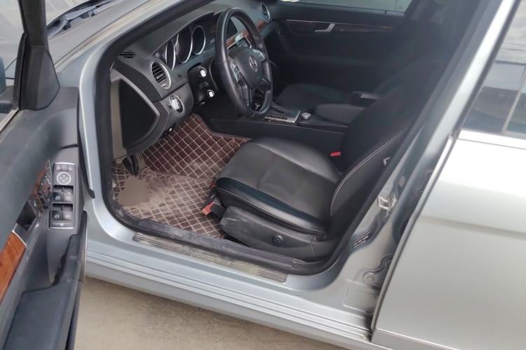 Used Mercedes-Benz C-Class 2013 C 260 CGI Elegant Model Driver Seat