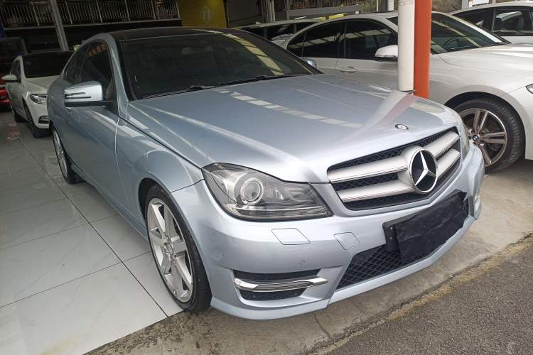 Used Mercedes-Benz C-Class 2013 C 180 Coupe Exterior 2