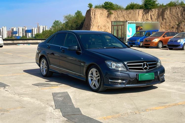 Used Mercedes-Benz C-Class 2013 C 260 Fashion Edition Grand Edition Exterior 2