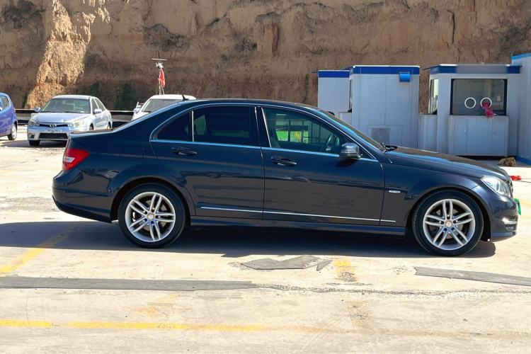 Used Mercedes-Benz C-Class 2013 C 260 Fashion Edition Grand Edition Exterior 7