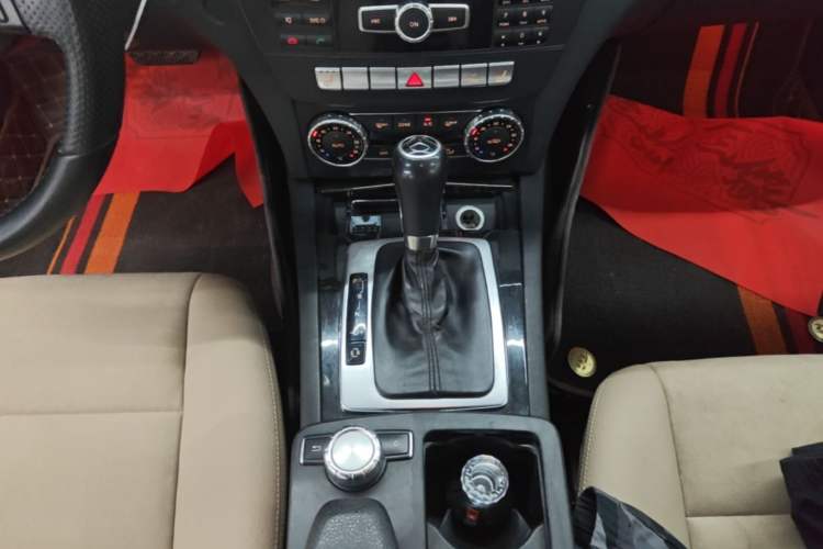 Used Mercedes-Benz C-Class 2013 C 260 Fashion Edition Grand Edition Gear Lever