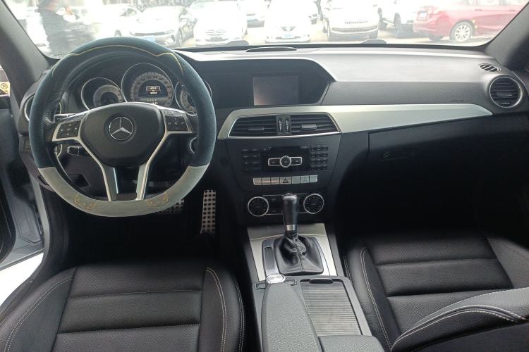 Used Mercedes-Benz C-Class 2013 C 180 Coupe Interior 2