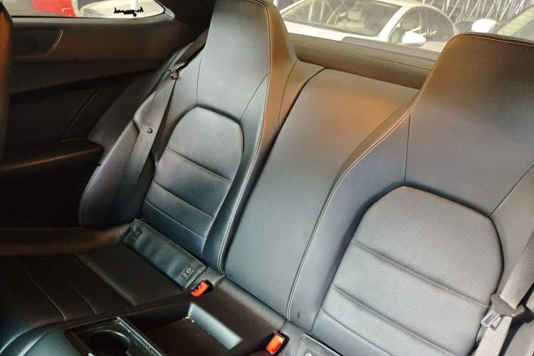 Used Mercedes-Benz C-Class 2013 C 180 Coupe Left Rear Seat