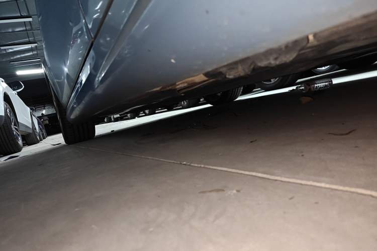 Used Mercedes-Benz C-Class 2013 C 180 Coupe Left Side Sill