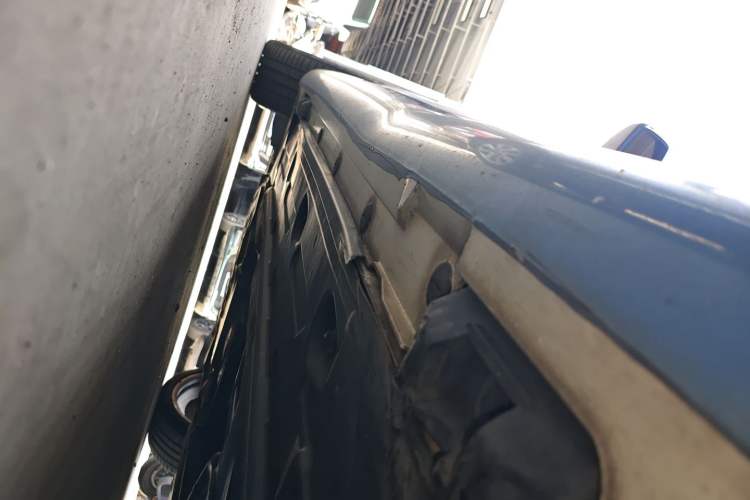Used Mercedes-Benz C-Class 2013 C 180 Coupe Left Side Sill