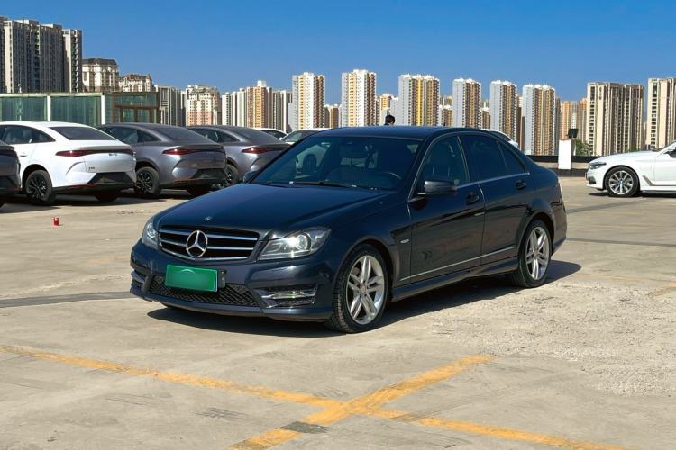 Ojetý Mercedes-Benz C-Class 2013 C 260 Fashion Edition Grand Edition Guazi used car, China used car export, Used car for sale, Used  cars, Cheapest cars for sale