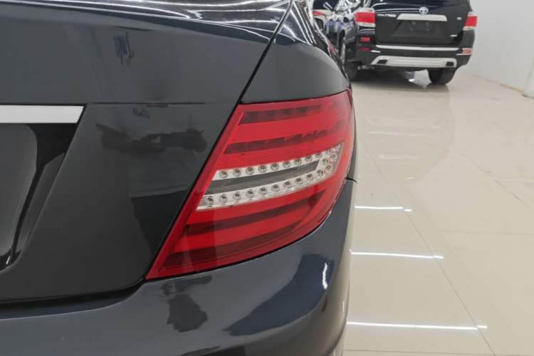 Used Mercedes-Benz C-Class 2013 C 260 Fashion Edition Grand Edition Right Rear Taillight